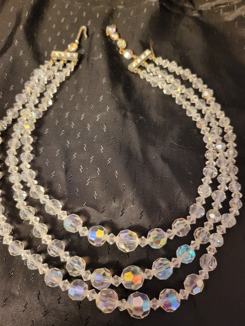 1950s Crystal Aurora Glass Bead Triple-Strand Necklace - Iredescent Clear